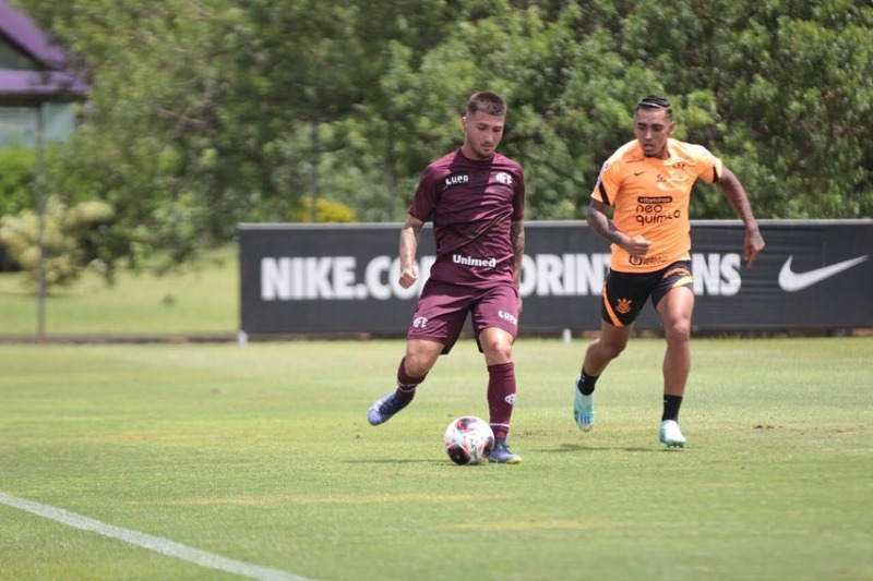 Ferroviária empata com Corinthians em jogo-treino